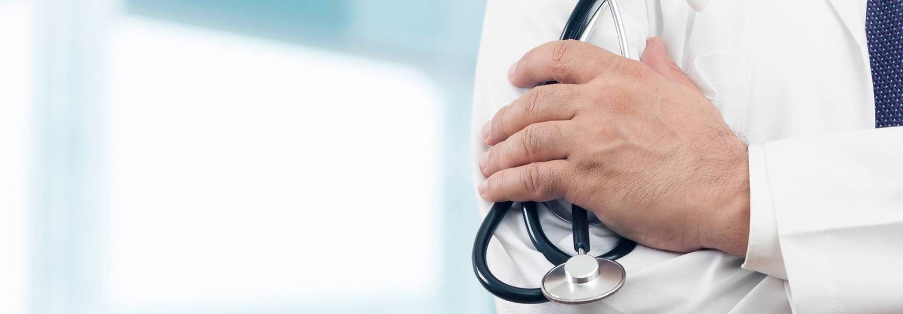 Los casos penales de mala praxis médica no deben ser sustanciados en flagrancia