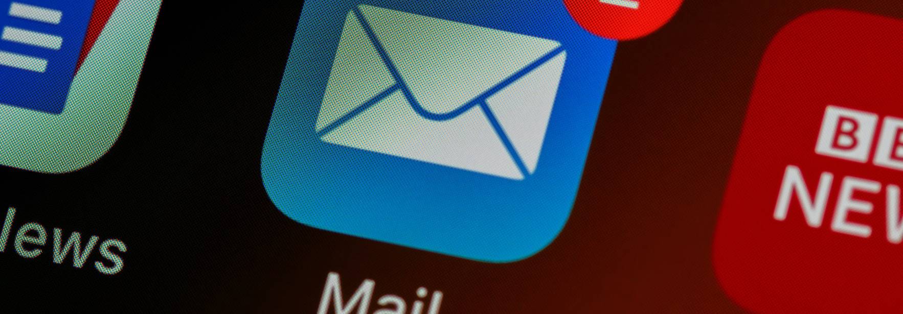 ¿El correo electrónico puede servir como prueba documental en un juicio?