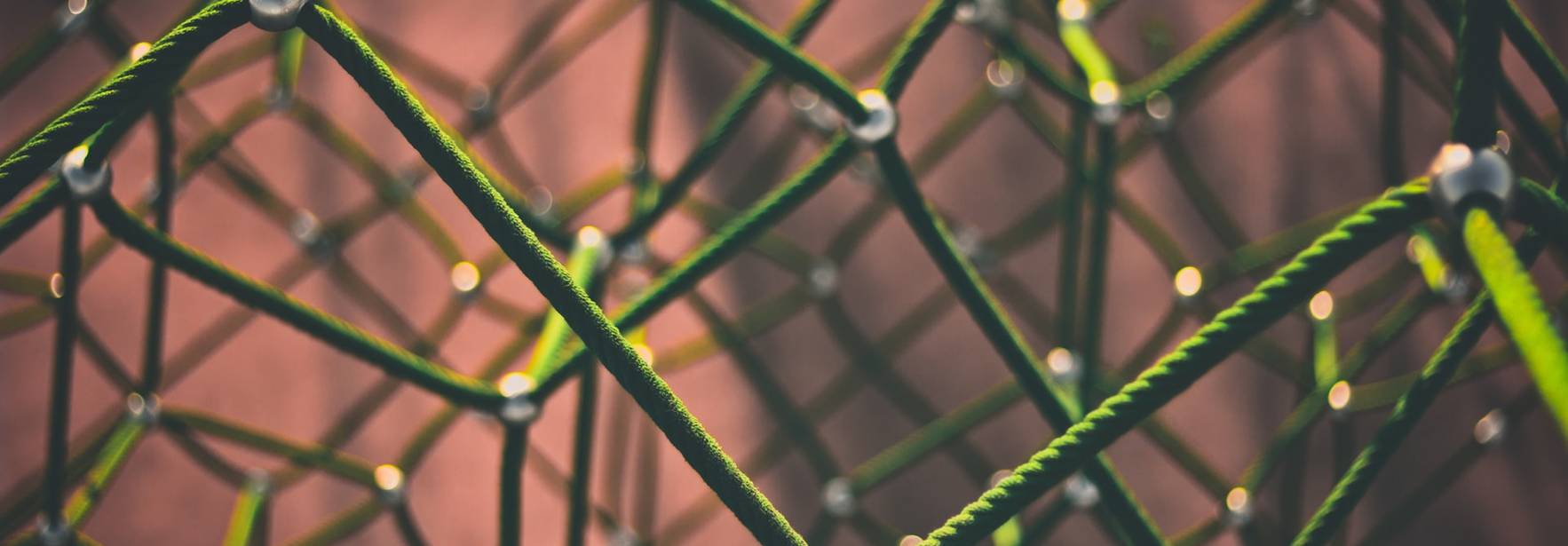 Confilegal - 8 casos de éxito de despachos que han integrado en España el uso de ‘Blockchain’ en sus organizaciones