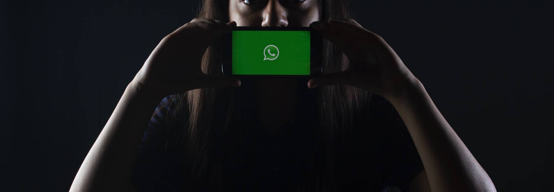Si tu jefe te da tres toques por WhatsApp, ¿estás despedido?