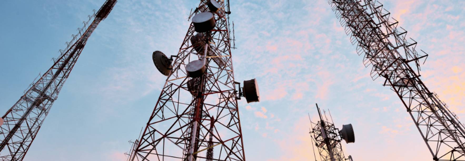 Los contratos de frecuencias de radio y televisión