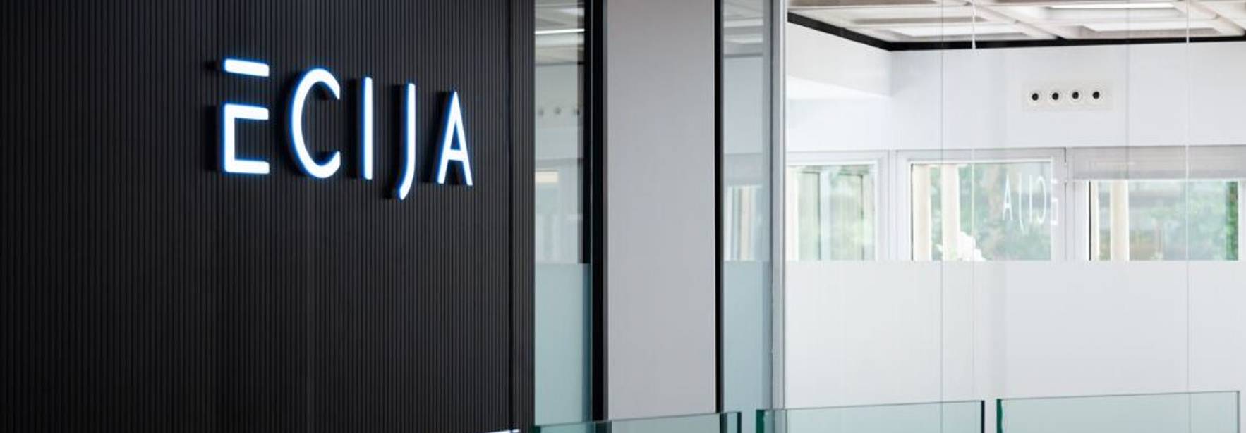 El TSJ de Madrid desoye al TJUE: descarta la aplicación de sucesión de empresa en un traslado de notario