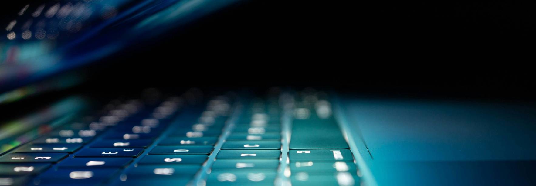 Cómo minimizar los posibles riesgos de la inteligencia artificial en los bufetes