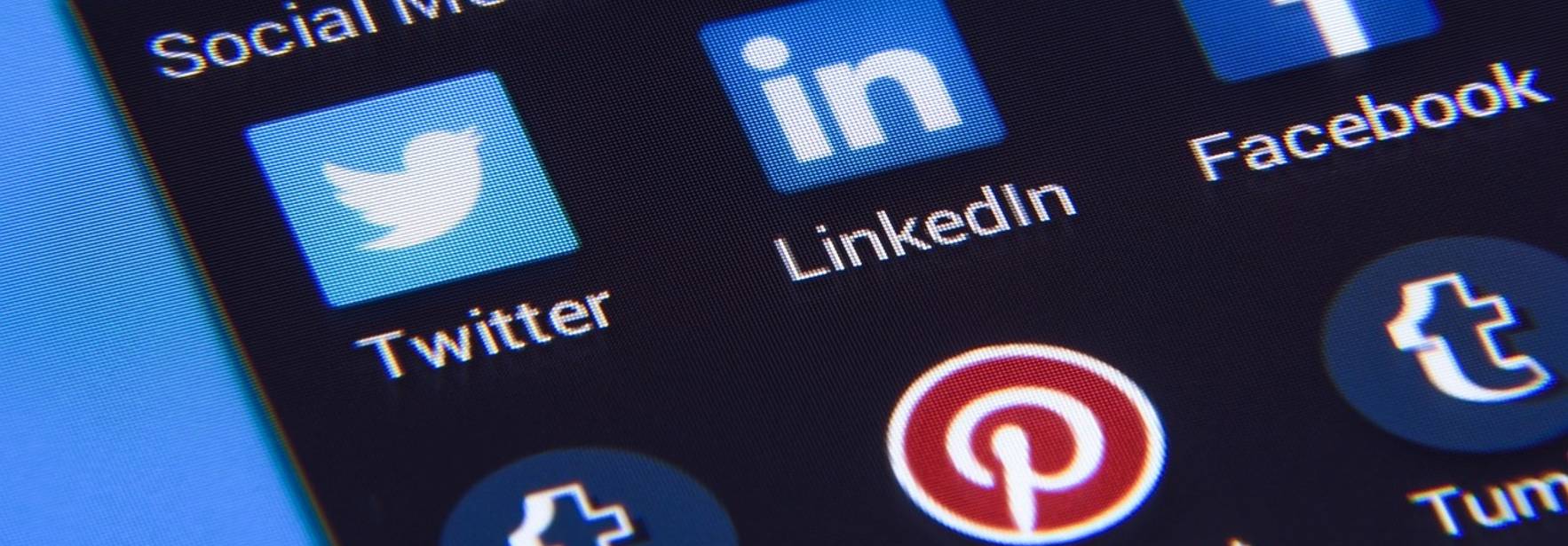 ¿Niñez lejos de redes sociales?
