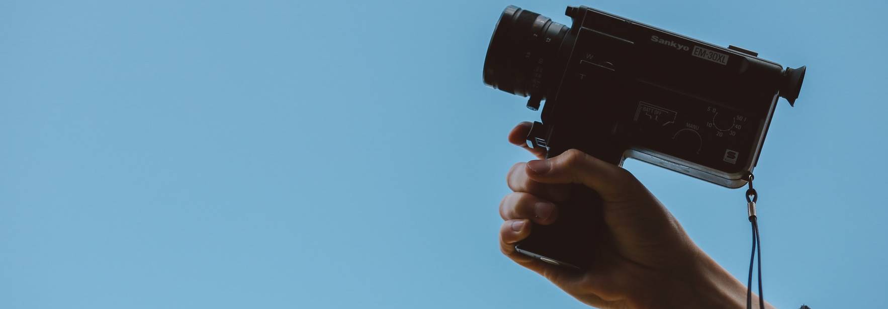 Cine y Tele - Mejoras en la tramitación de permisos de entrada y permanencia de profesionales del audiovisual