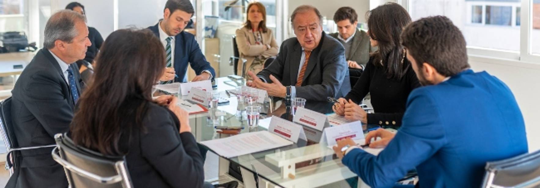 “Flexibilidad y adaptación” para gestionar los asuntos públicos en un contexto de fragmentación política