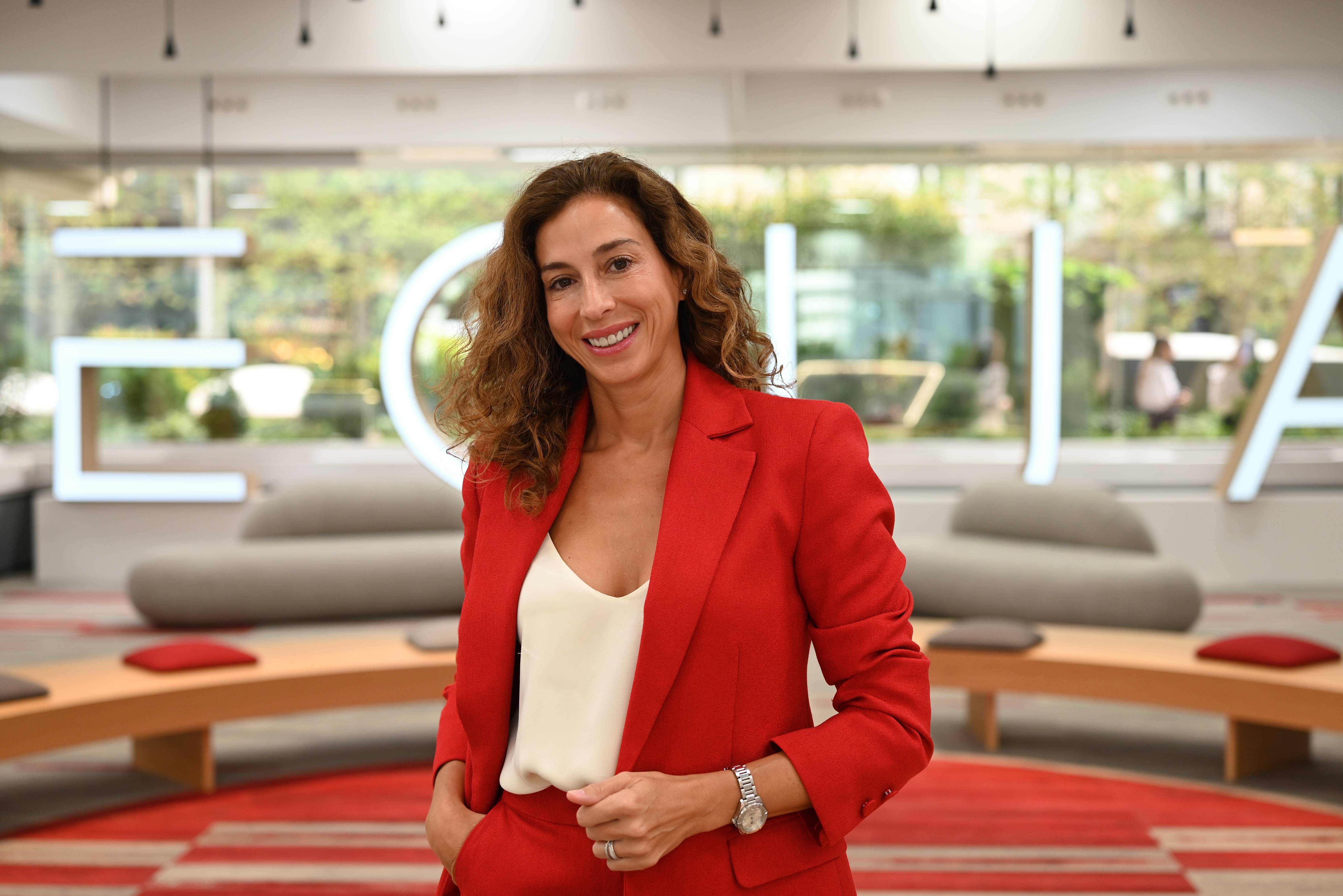 Cristina de Andres socia