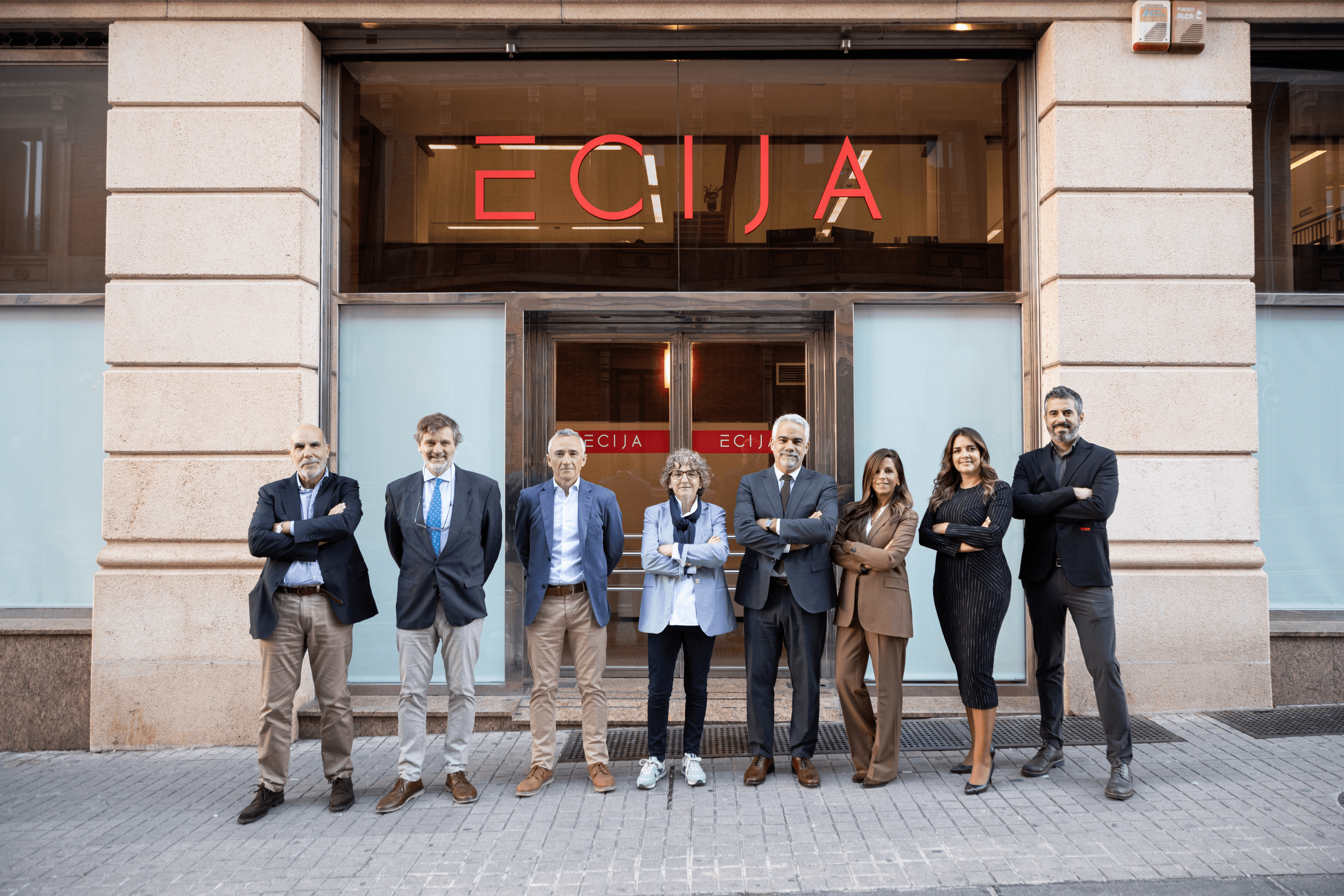ECIJA incorporates three firms in Navarra and reinforces its team with 40  new professionals